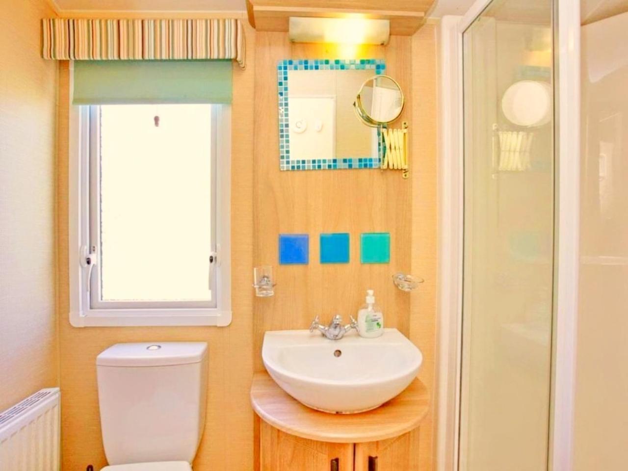 Hillside Caravan Dawlish Exterior photo
