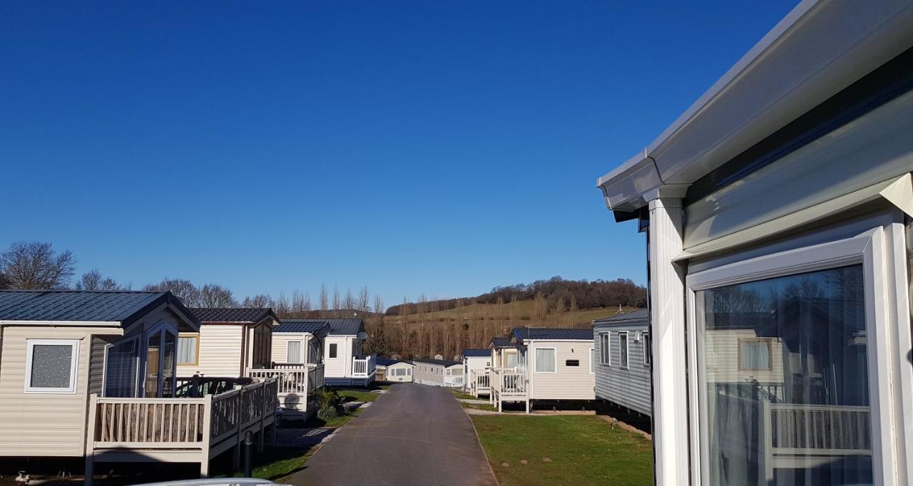 Hillside Caravan Dawlish Exterior photo